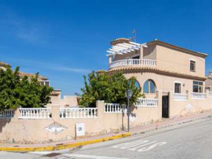 Villa en venta en Benijófar
