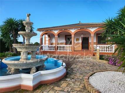 Villa en venta en Puente Genil