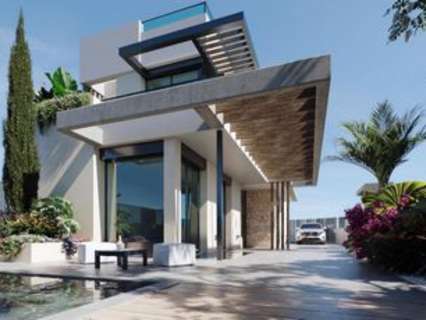 Villa en venta en Los Alcázares