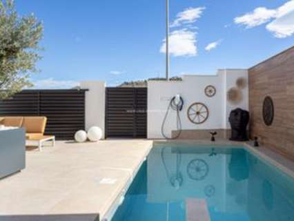 Casa en venta en Benijófar