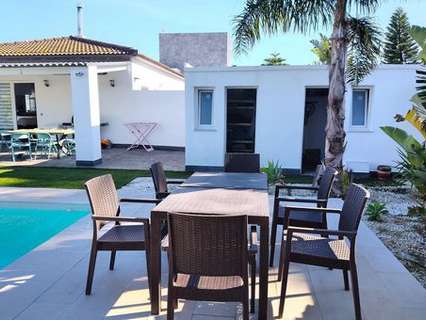 Villa en venta en Chiclana de la Frontera