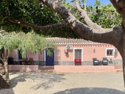 Casa en venta en Antas