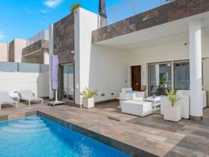 Villa en venta en Orihuela zona Orihuela-Costa