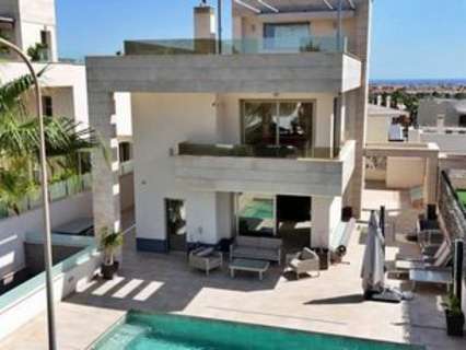 Villa en venta en Orihuela zona Orihuela-Costa