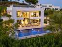 Villa en venta en Marbella rebajada