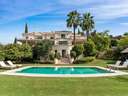 Villa en venta en Benahavís rebajada
