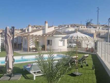 Villa en venta en Viñuela