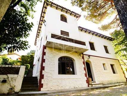 Villa en venta en Gelida