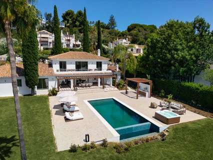 Villa en venta en Estepona