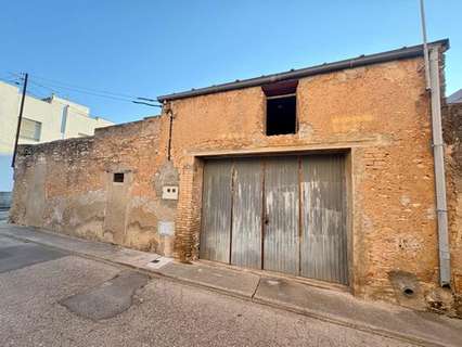 Nave industrial en venta en Santa Bàrbara