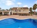 Villa en venta en Bigastro
