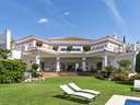 Villa en venta en Benahavís