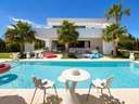 Villa en venta en Mijas