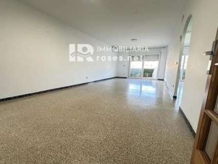 Apartamento en venta en Roses