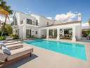 Villa en venta en Benahavís