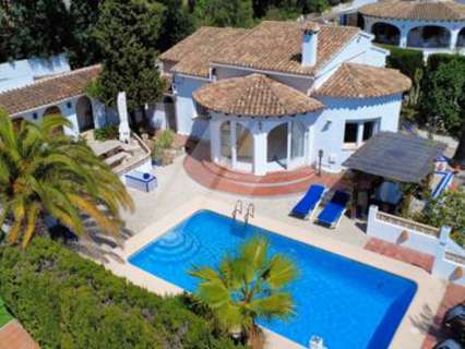 Villa en venta en Benitachell