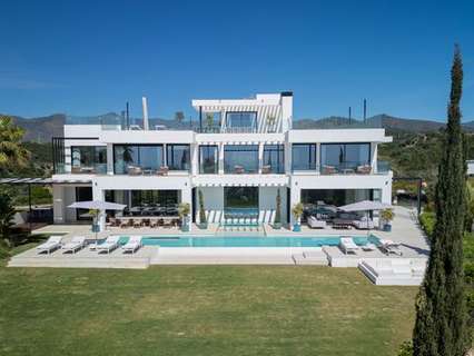 Villa en venta en Estepona
