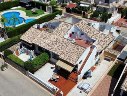 Villa en venta en Orihuela zona Orihuela-Costa