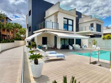 Villa en venta en San Miguel de Salinas