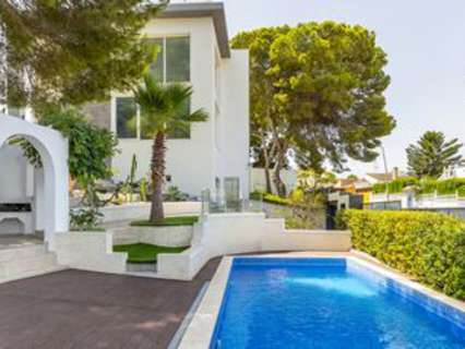 Villa en venta en Torrevieja