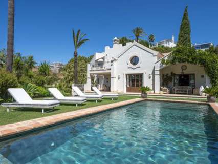 Villa en venta en Estepona