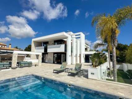 Villa en venta en Orihuela zona Orihuela-Costa