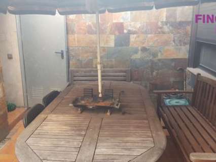 Casa en venta en Sant Vicenç dels Horts