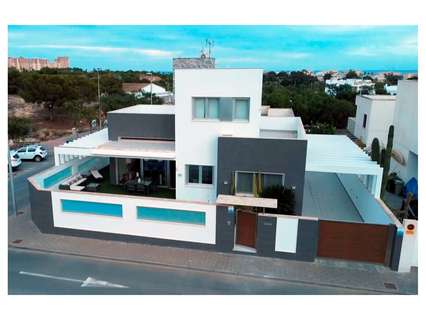 Villa en venta en Orihuela Orihuela-Costa