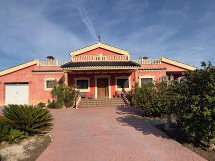 Villa en venta en Orihuela