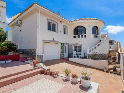 Villa en venta en Benijófar