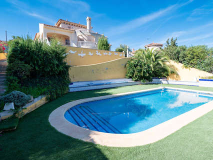 Villa en venta en Algorfa