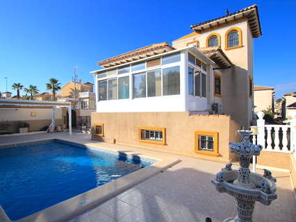 Villa en venta en Orihuela Orihuela-Costa