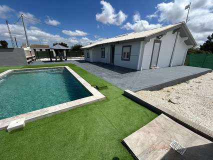 Villa en venta en Almoradí