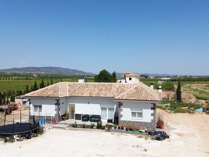 Villa en venta en El Pinós/Pinoso