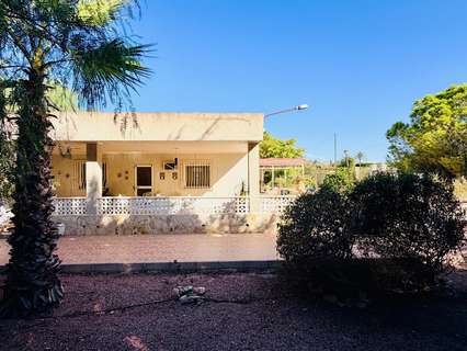 Villa en venta en Crevillent