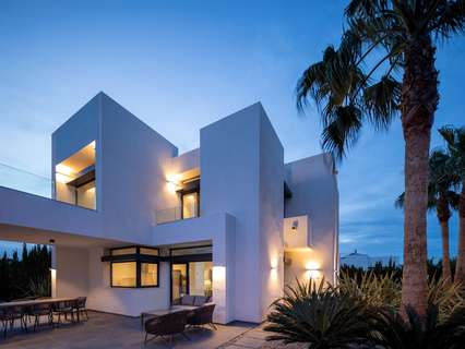 Casa en venta en Cartagena zona La Manga Club