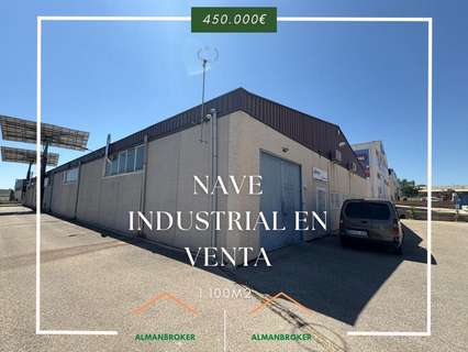 Nave industrial en venta en Almansa rebajada