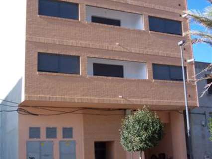 Piso en alquiler en Almansa