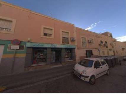 Piso en venta en Almería