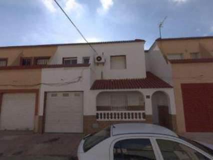 Chalet en venta en Almería