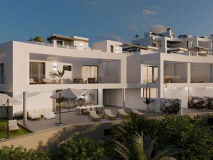 Villa en venta en Mijas