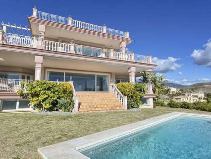 Villa en venta en Estepona