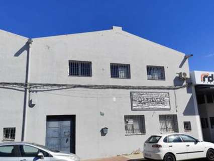 Local comercial en venta en Pilas rebajado