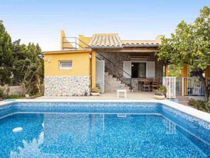 Villa en venta en Calvià El Toro