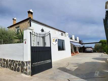 Villa en venta en Puente Genil