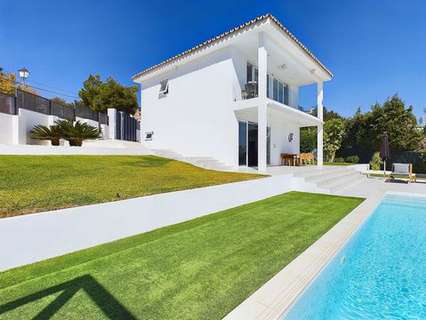 Villa en venta en Estepona