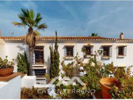 Villa en venta en Torrox