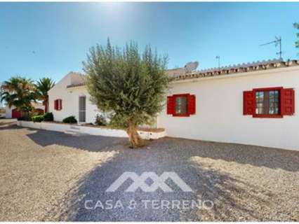 Chalet en venta en Vélez-Málaga