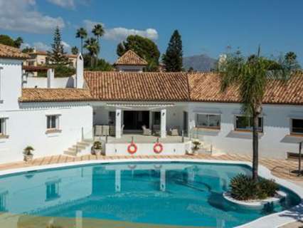 Villa en venta en Marbella