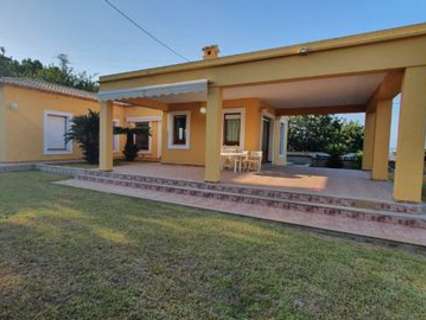 Chalet en venta en Oliva